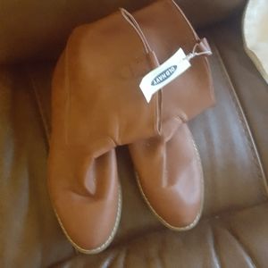Old navy winter Teen Boots